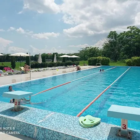 Hostel спортна база ветрен *